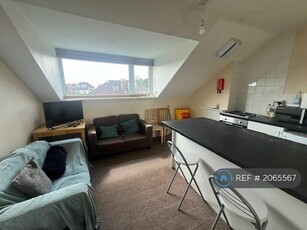 2 bedroom flat for rent in Chesterfield Road, St. Andrews, Bristol, BS6