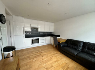 2 bedroom flat for rent in Lee Street, LEICESTER, LE1