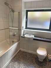 2 bedroom flat for rent in Leeds Street, Liverpool, L3