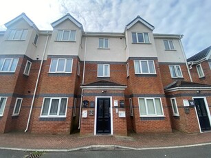 2 bedroom flat for rent in Maberley View, Wavertree, Liverpool, L15