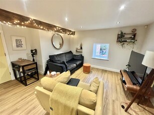 2 bedroom flat for rent in Old Brewery Yard, Kimberley, NOTTINGHAM, NG16