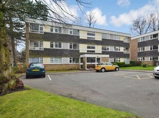 2 bedroom flat for rent in Ormsby Court, Richmond Hill Road, Edgbaston, B15