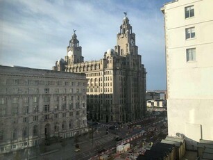 2 bedroom flat for rent in The Strand, Liverpool, L2