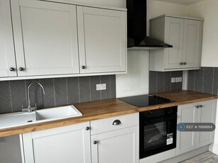 2 bedroom flat for rent in Whittington Street, Plymouth, PL3