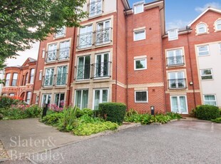 2 bedroom ground floor flat for rent in Cambridge Court, Loughborough Road, West Bridgford, NG2 7NN, NG2
