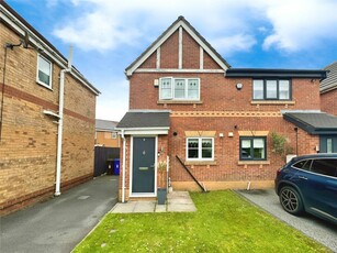 2 bedroom semi-detached house for rent in Carlisle Street, Pendlebury, Swinton, Manchester, M27