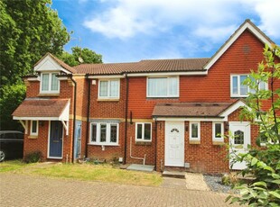 2 bedroom terraced house for rent in Great Oaks Chase, Chineham, Basingstoke, Hampshire, RG24