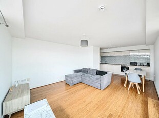 3 bedroom apartment for rent in Greenhouse, Leeds, LS11