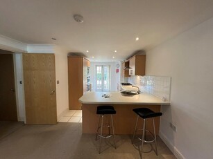 3 bedroom apartment for rent in Sandfield Court, The Bars, GU1