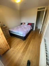3 bedroom house share to rent London, SW17 0LD