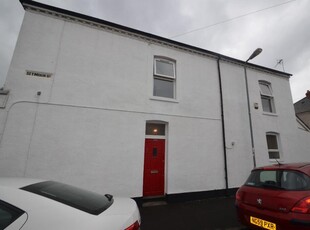 3 bedroom terraced house for rent in Carlisle Street, Splott, Cardiff, CF24