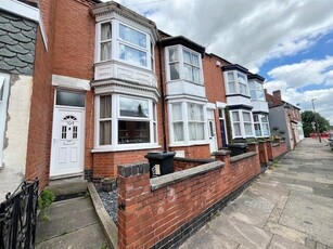 3 bedroom terraced house for rent in Lorne Road Leicester LE2 1YG, LE2