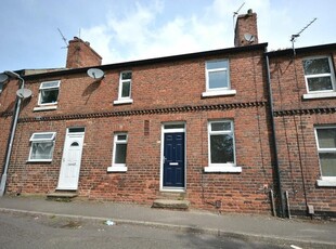 3 bedroom terraced house for rent in Tilford Road, Newstead Village, Nottingham, NG15
