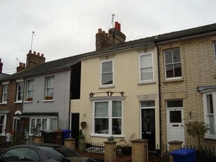 3 bedroom terraced house for rent in Victoria Street, Bury St Edmunds, IP33