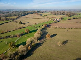 326.77 acres, Edstone, Wootton Wawen, Henley-in-Arden, B95, Warwickshire