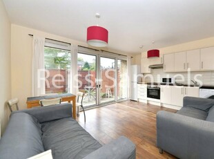 4 bedroom terraced house for rent in Churchward House, Lorrimore Road, Kennington, Southwark,London, SE17