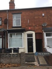 4 bedroom terraced house for rent in Gleave Road, Selly Oak, Birmingham, B29