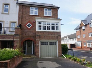 5 bedroom semi-detached house for rent in Danby Street, Bristol, BS16