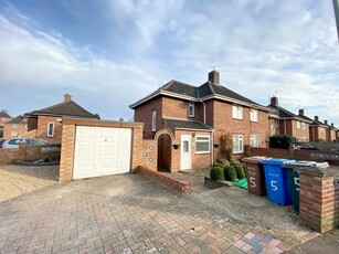 5 bedroom semi-detached house for rent in Nasmith Road, NORWICH, NR4