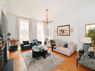 6 bedroom luxury Apartment for sale in London, England