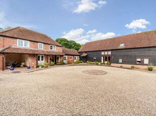 Barn conversion for sale in Silchester Road, Little London, Tadley, Hampshire RG26