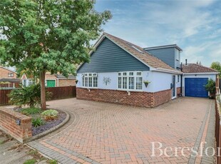 Bungalow for sale in Upper Second Avenue, Frinton-On-Sea CO13