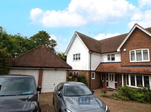 Detached house for sale in Grovewood Place, Woodford Green IG8