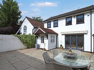 Detached house for sale in Hemnall Street, Epping CM16