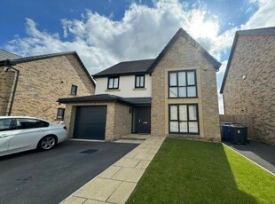 Detached house to rent in Moor Farm Close, Ormskirk L39