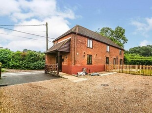 Detached house to rent in Myrtle Oasthouse, Kemsdale Road, Hernhill, Faversham ME13