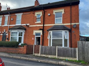 End terrace house to rent in New Road, Dudley DY2