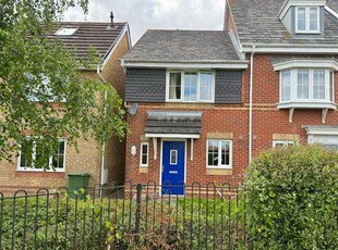 End terrace house to rent in Thyme Avenue, Whiteley, Fareham PO15
