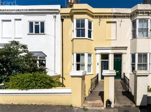 Flat to rent in Bath Street, Brighton, East Sussex BN1