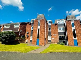 Flat to rent in Blythe Road, Birmingham B46