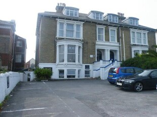Flat to rent in Dorchester Road, Weymouth DT4