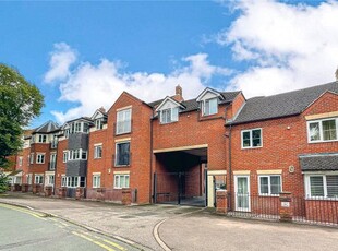 Flat to rent in Tavinor Place, 1A Bonehill Road, Tamworth, Staffordshire B78
