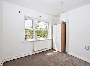 Flat to rent - Vauban Estate, Bermondsey, SE16