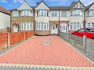 Hurst Way, Luton, 3 Bedroom Terraced