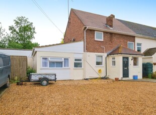 Kingsway, Duxford, Cambridge - 4 bedroom semi-detached house