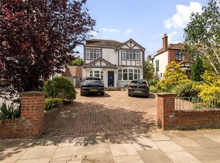 Link-detached house for sale in Grove Avenue, London N10