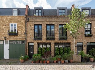 Mews house for sale in Chippenham Mews, London W9