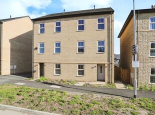 Semi-detached house for sale in Magnolia Road, Seacroft, Leeds LS14