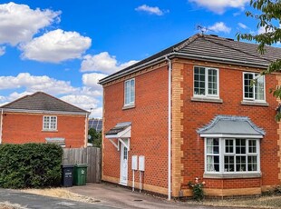 Semi-detached house to rent in Bainbridge Road, Loughborough, Leicestershire LE11