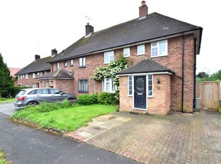 Semi-detached house to rent in Fullers Close, Chesham HP5