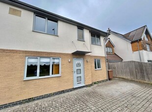 Semi-detached house to rent in Henley Road, Shillingford OX10