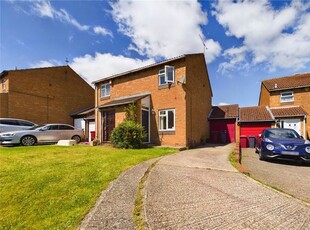 Semi-detached house to rent in Midwinter Close, Tilehurst, Reading RG30
