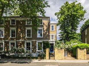 Semi-detached house to rent in Northampton Park, London N1