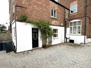 Studio apartment for rent in Flat , Musters Road, West Bridgford, Nottingham, NG2