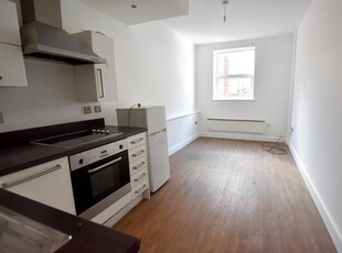 Studio to rent in Bradshaw House, 11 Rutland Street, Leicester LE1