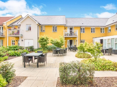 1 Bedroom Retirement Apartment For Sale in Bristol, Gloucerstershire